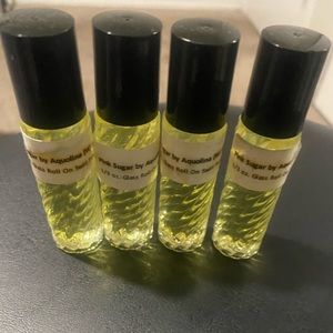 My Pink Sugar Women’s Body Oils By Aquolina.